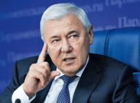 Анатолий Аксаков