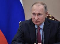 Президент России Владимир Путин подписал закон