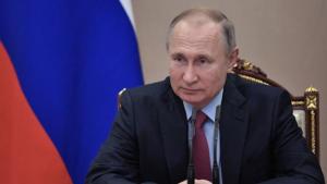 Президент России Владимир Путин подписал закон