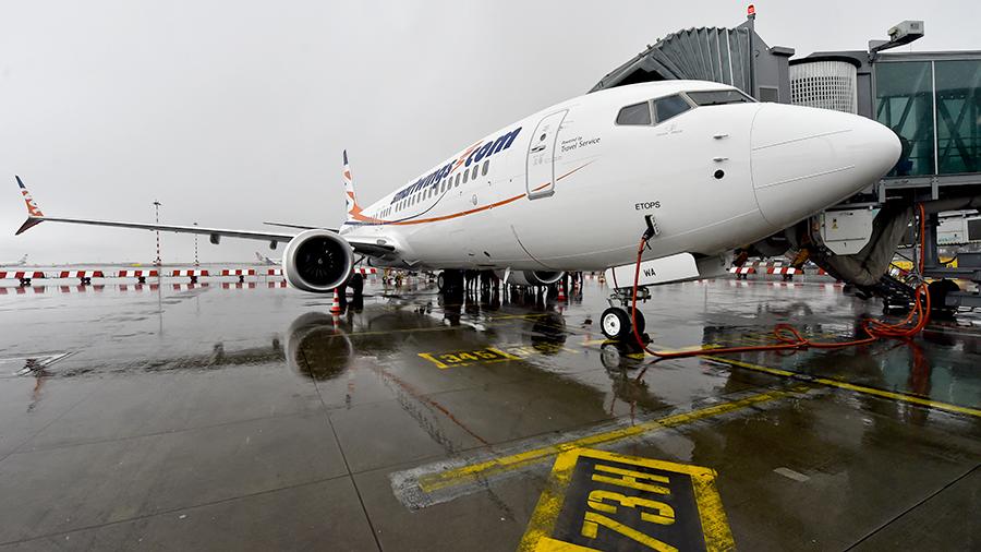 Самолет Boeing 737 MAX в аэропорту Праги