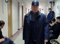 задолженность Роберта Мусина