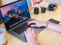 Из творческих профессий быстрее работу находят дизайнеры