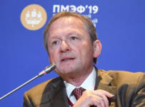 Борис Титов
