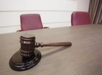 Гаагский суд рассмотрит жалобу бывших акционеров ЮКОСа