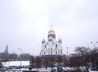 В Екатеринбурге суд за долги арестовал имущество священника