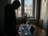 Каждая пятая компания заявила о планах урезать зарплаты из-за кризиса