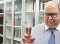 Юрий Воронин финансовый омбудсмен
