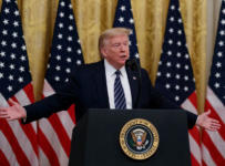 США могут ввести из-за коронавируса санкции против Кита