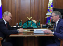 Титов пожаловался Путину