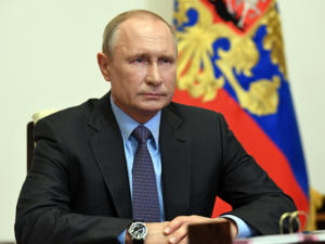 На пике коронавируса Путин отправляет миллионы россиян зарабатывать себе на жизнь
