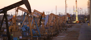североамериканские нефтяные компании сокращают добычу