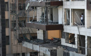 Губернатор Бейрута заявил о 300 тыс. оставшихся без крова после взрыва