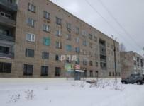 В Свердловской области не нашлось желающих купить пятиэтажку, где живут 100 семей