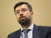 Глава АСВ предложил новый подход к расследованию дел сбежавших банкиров