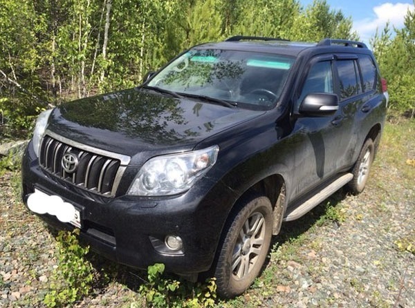 Автомобиль Богданова, обнаруженный в лесу