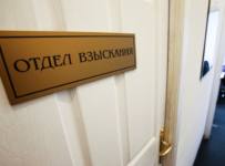Нонсенсы экономики: задолжавшие просят помощи коллекторов