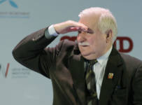 Пандемия обанкротила экс-президента Польши Леха Валенсы
