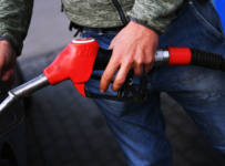 Ценам на бензин предсказали изменение в пределах инфляции