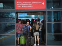 Половина российских туроператоров вернула туристам долги