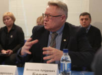 Кредиторы поворачиваются третьим лицом