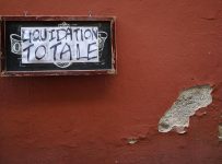 Граждан обанкротят без управляющих // Верховный суд позволил проводить процедуру, если никто не захотел ею заниматься