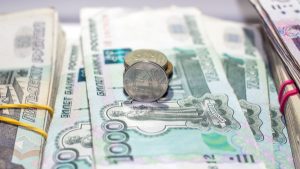Граждане и компании России набрали кредитов на 100 трлн рублей