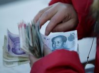 более 8 миллионов китайцев не могут заплатить по кредитам