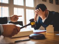 Будет повышен порог для банкротства юридических лиц