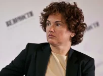 Юлия Соловьева гугл